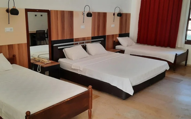 Intermot Bogsak Motel