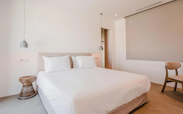 Amarelo Suites