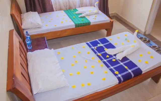 Henny Airport Homestay