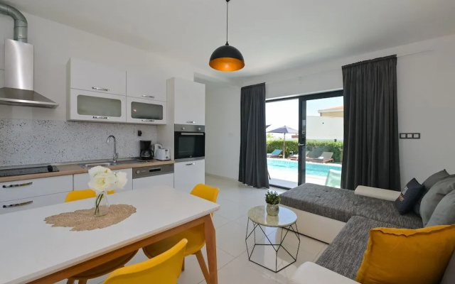 Pool Villa Vistamar
