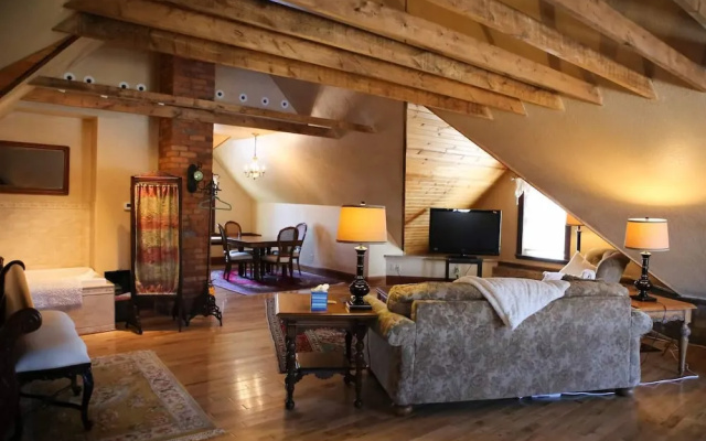 Bed & Breakfast On Broadway