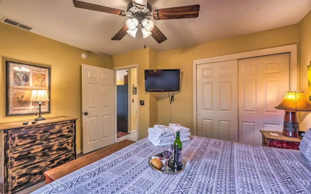 Ruidoso Cabin w/ Hot Tub & Mtn Views!