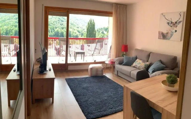 Soleado apartamento en Panticosa, a 50 m. del telesilla