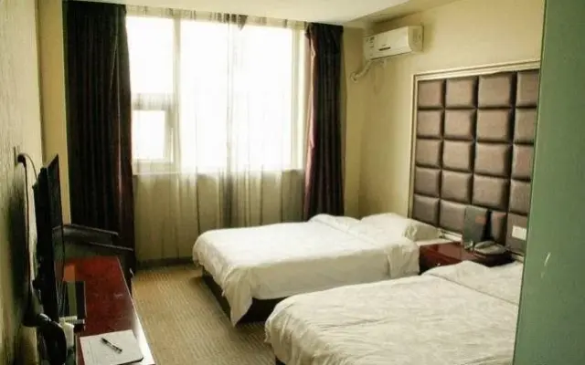 Kunlun Holiday Hotel