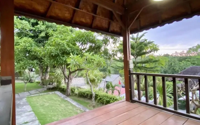 Kamasan Cottage By Reccoma