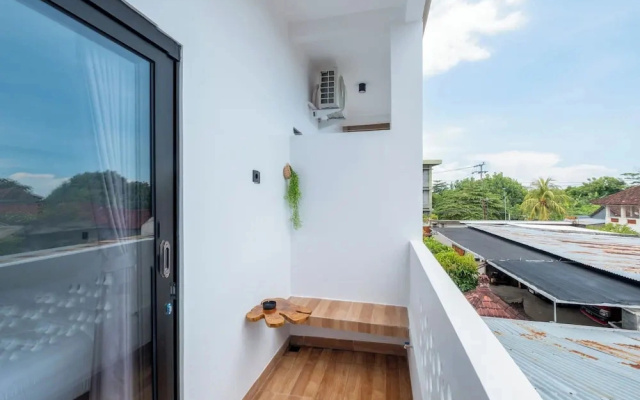 Gumitish Residence Singaraja