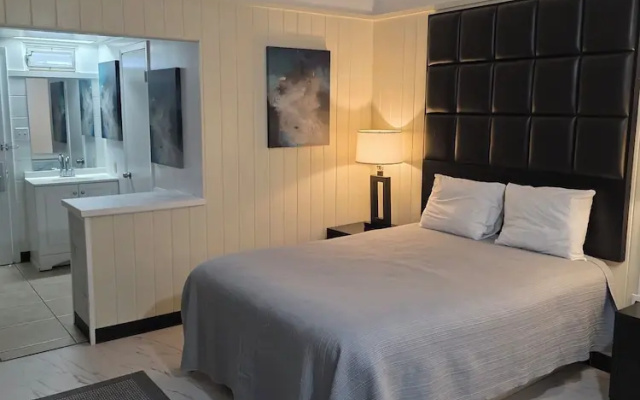 Royal inn motel