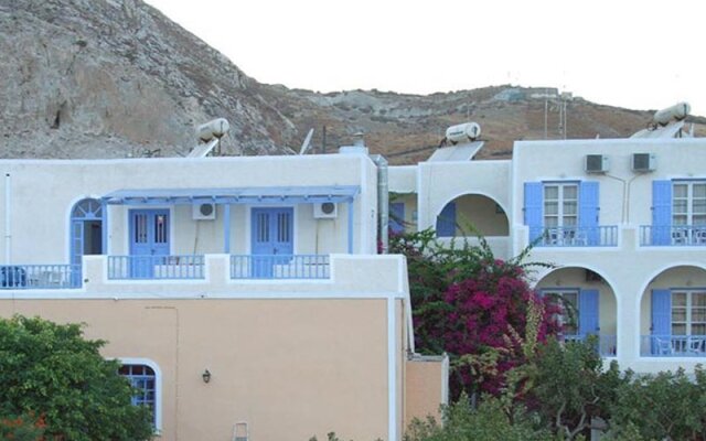 Отель Esperides Hotel Греция, Остров Санторини - отзывы, цены и фото номеров - забронировать отель Esperides Hotel онлайн вид на фасад