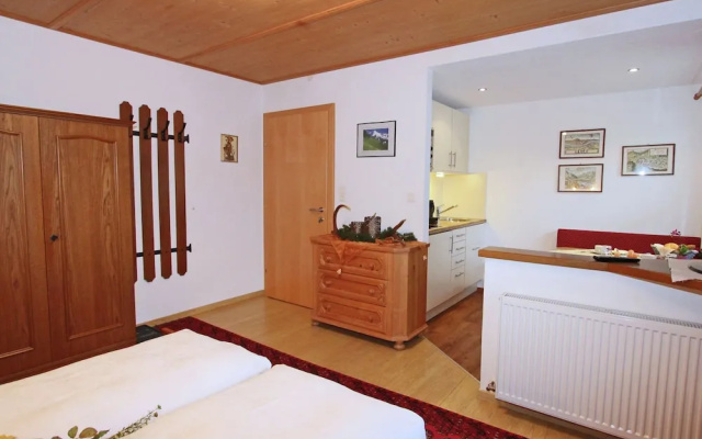 Inviting Apartment Near Ski Area in Schwendau