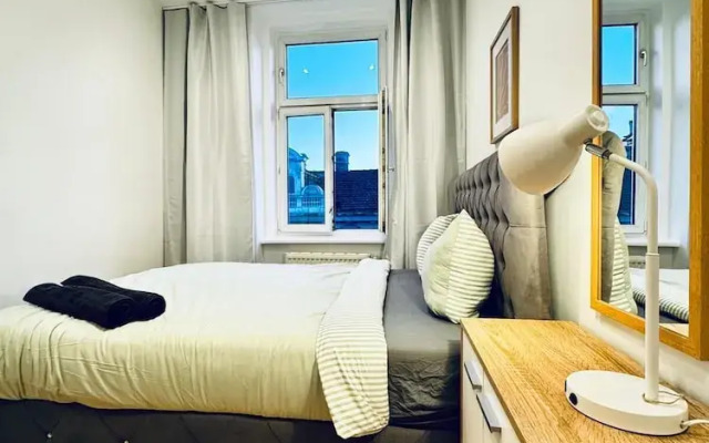 Cozy 4BR Apartment Near Kaufpark