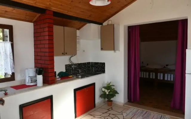 Ivo - 30m From the Beach - A1
