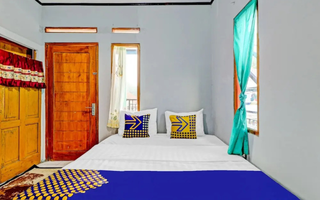 Cibeunying Homestay Cibodas Maribaya Homestays By Oyo Rooms