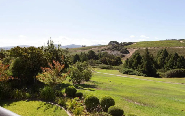 Winelands Golf Lodges 8