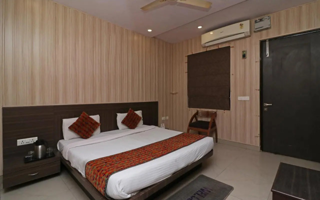 Hotel Ganga Palace