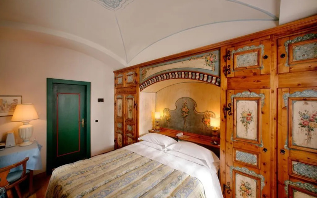 Ancora Cortina