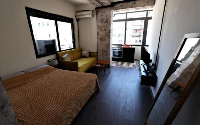 Stylish 1-bedroom in Tirana #2