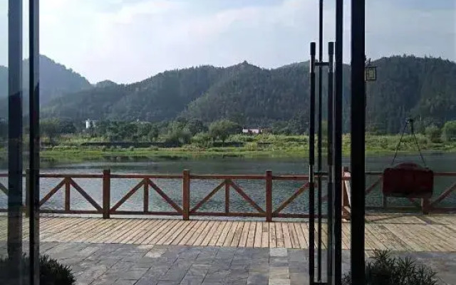 Wuyuan Huishang Inn