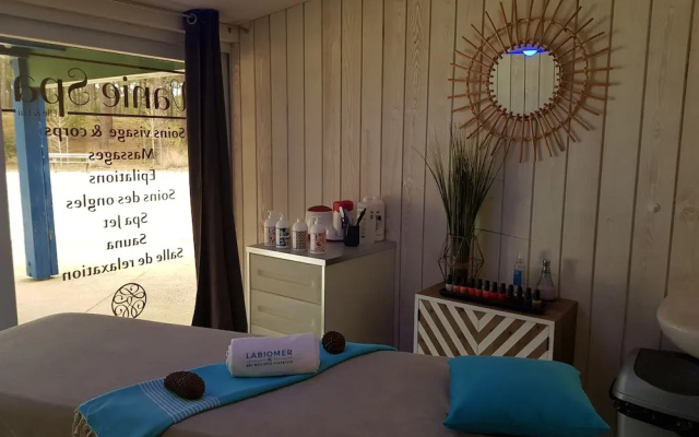 La Jenny, Naturist Resort