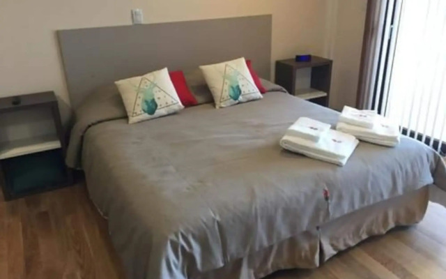 Apart Hotel Quijote by DOT Suites