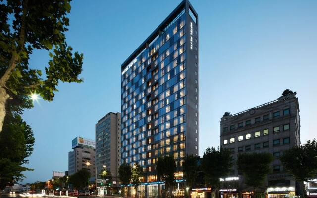 Hotel Peyto Gangnam вид на фасад