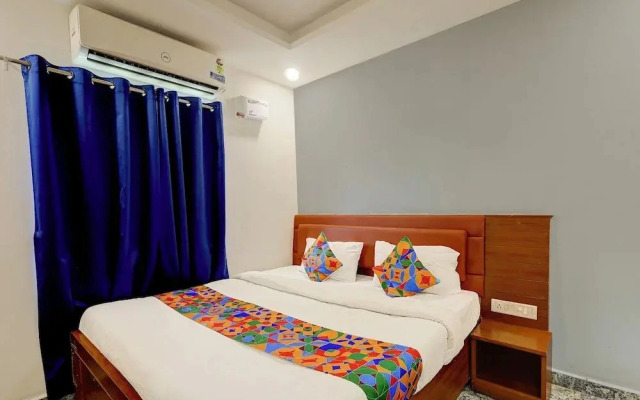 Fabhotel Ecr’S Royal Elite