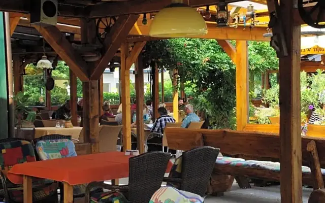 Landhotel Heidekrug