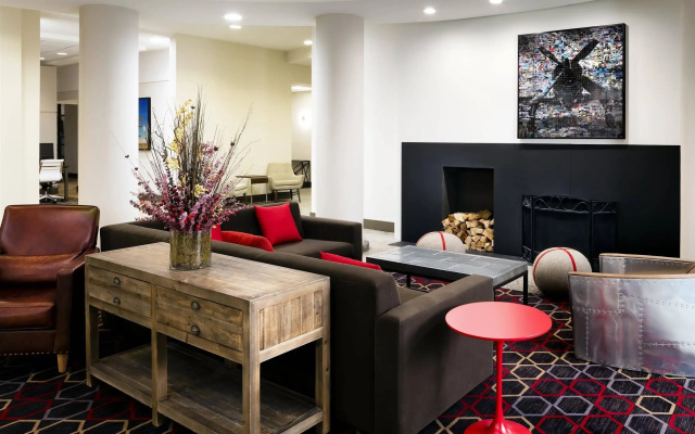 Holiday Inn Cincinnati Liberty Way by IHG