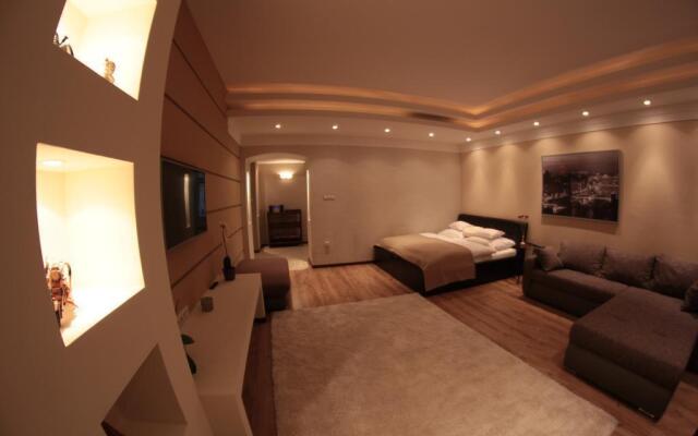 Hotel Omnibusz Apartments Margit Bridge Будапешт