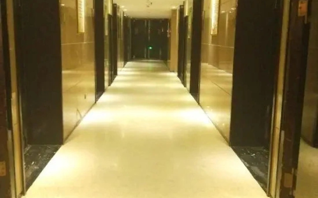 Lianhua Hotel