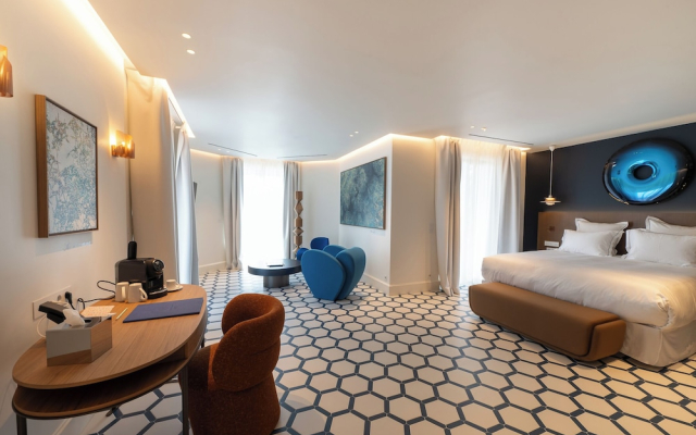 Hotel Le Chateau Rose
