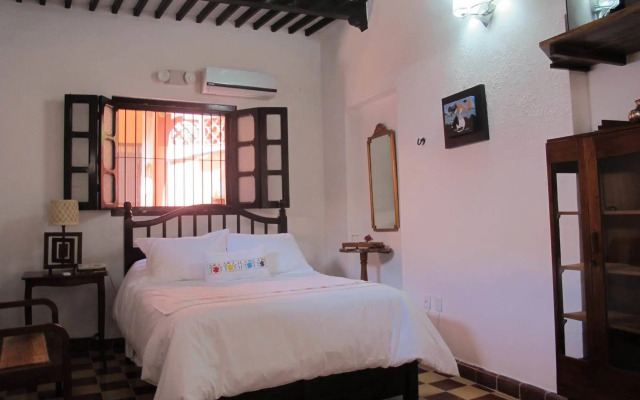 Casa de Zari B&B
