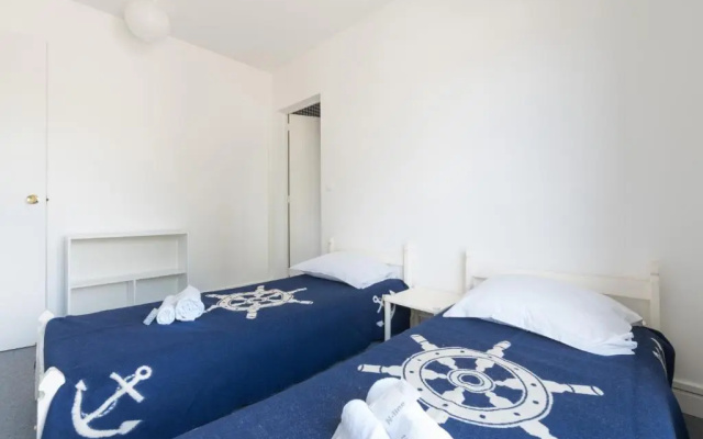 Appartement familial sur la plage de Bonne-Source