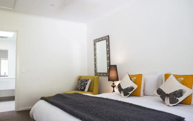 Furmston House & Studio