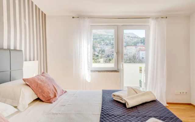 LCT Oleander Apartments