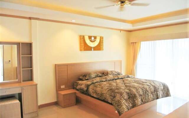 Отель Sea View Corner Condo Jomtien Паттайя