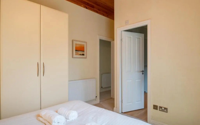 Whitsand Bay Lodge