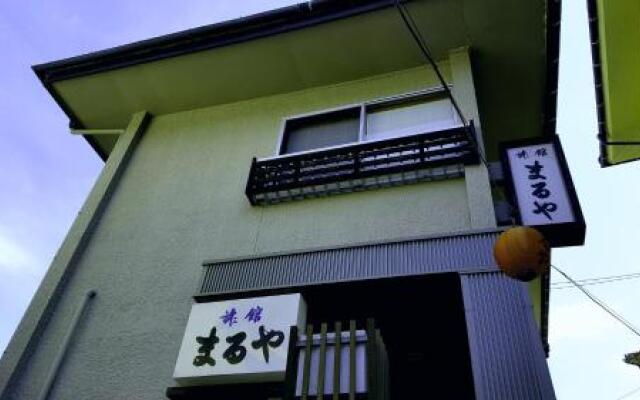 Отель Ryokan Maruya Хидзи вид на фасад