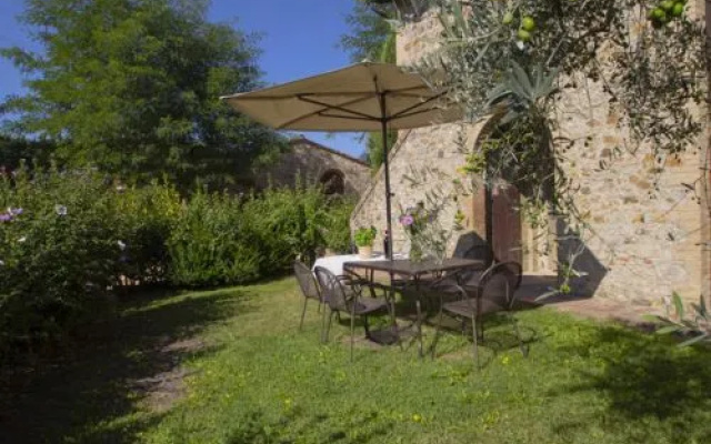 Tenuta Per 22 Pax