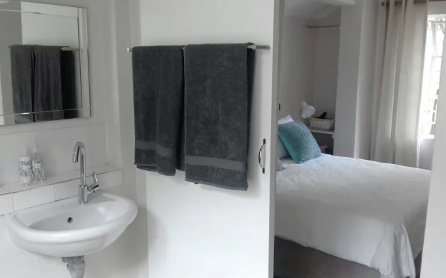 Karob House