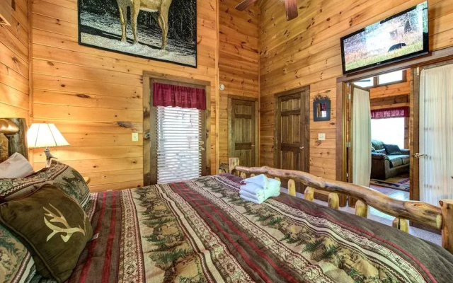 Fawn Cabin by Jackson Mountain Rentals