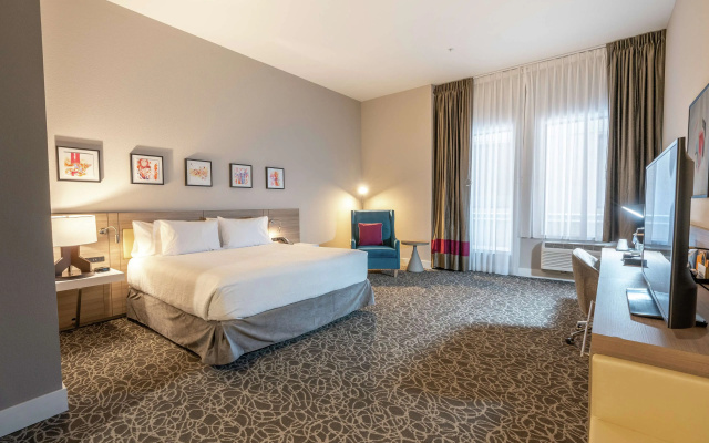 Hilton Garden Inn Wichita Downtown