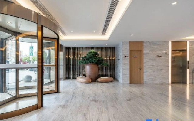 JI Hotel (Shanghai Nanxiang Taimao Commercial Plaza)