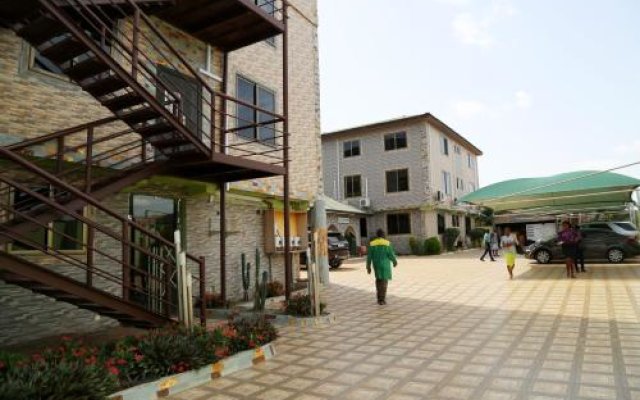 Hotel Green in Accra, Ghana from 102$, photos, reviews - zenhotels.com hotel front
