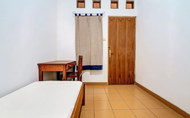 OYO Life 92589 Geusan Ulun Residence