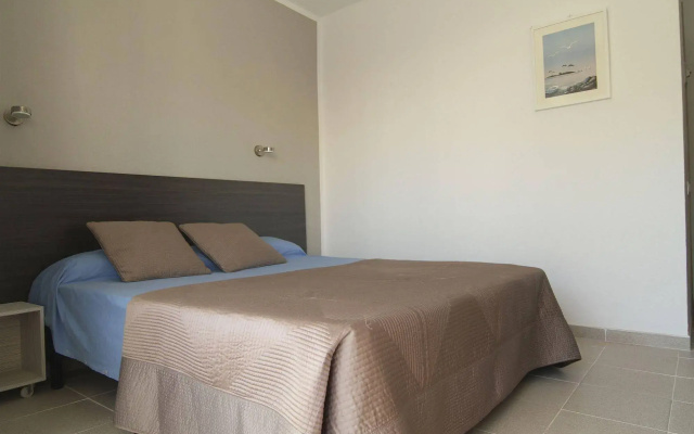 Hostal Tahiti