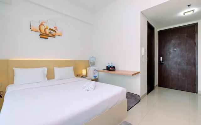 Cozy Stay Studio At Lrt City Bekasi Apartment