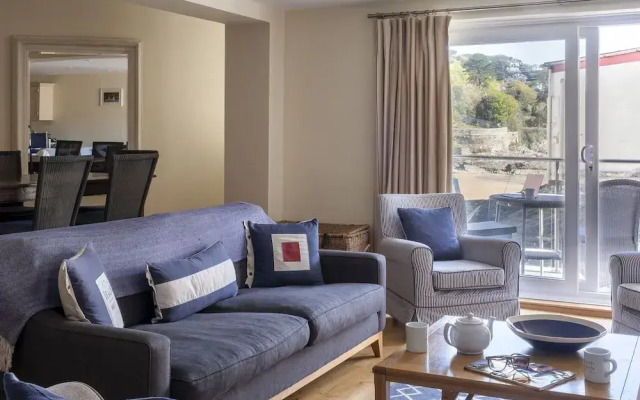 South Sands Hotel