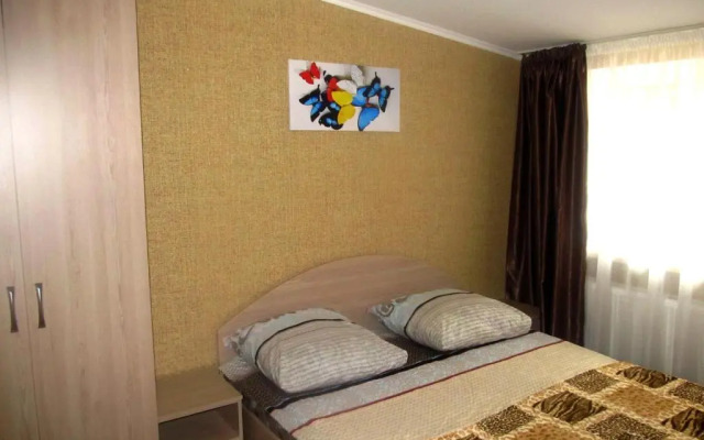 Apartment on Hoholya 90
