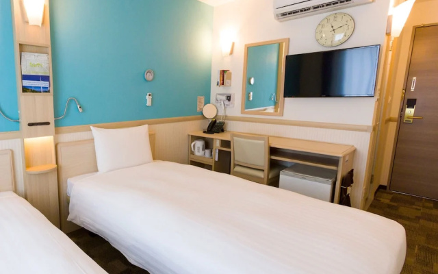Toyoko Inn Tsukuba Express Nagareyama-Otakanomori Ekimae