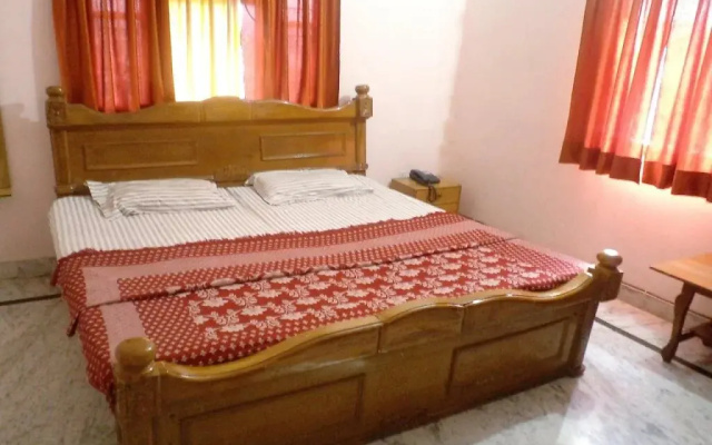 OYO 19820 Hotel Aanandan Residency